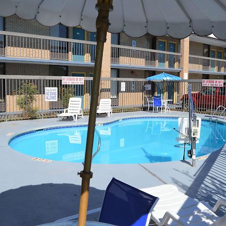 Days Inn By Wyndham Easley West Of Greenville/Clemson Area Luaran gambar