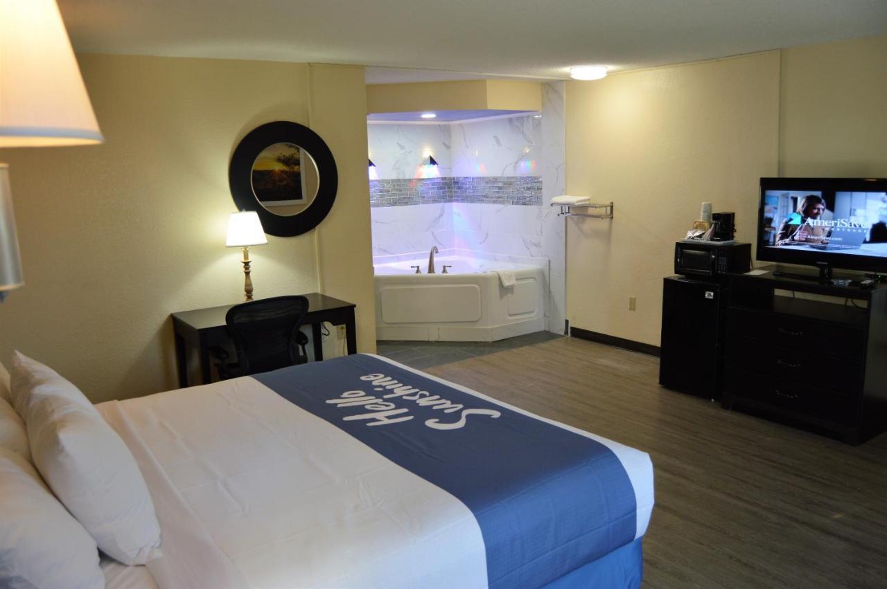 Days Inn By Wyndham Easley West Of Greenville/Clemson Area Luaran gambar
