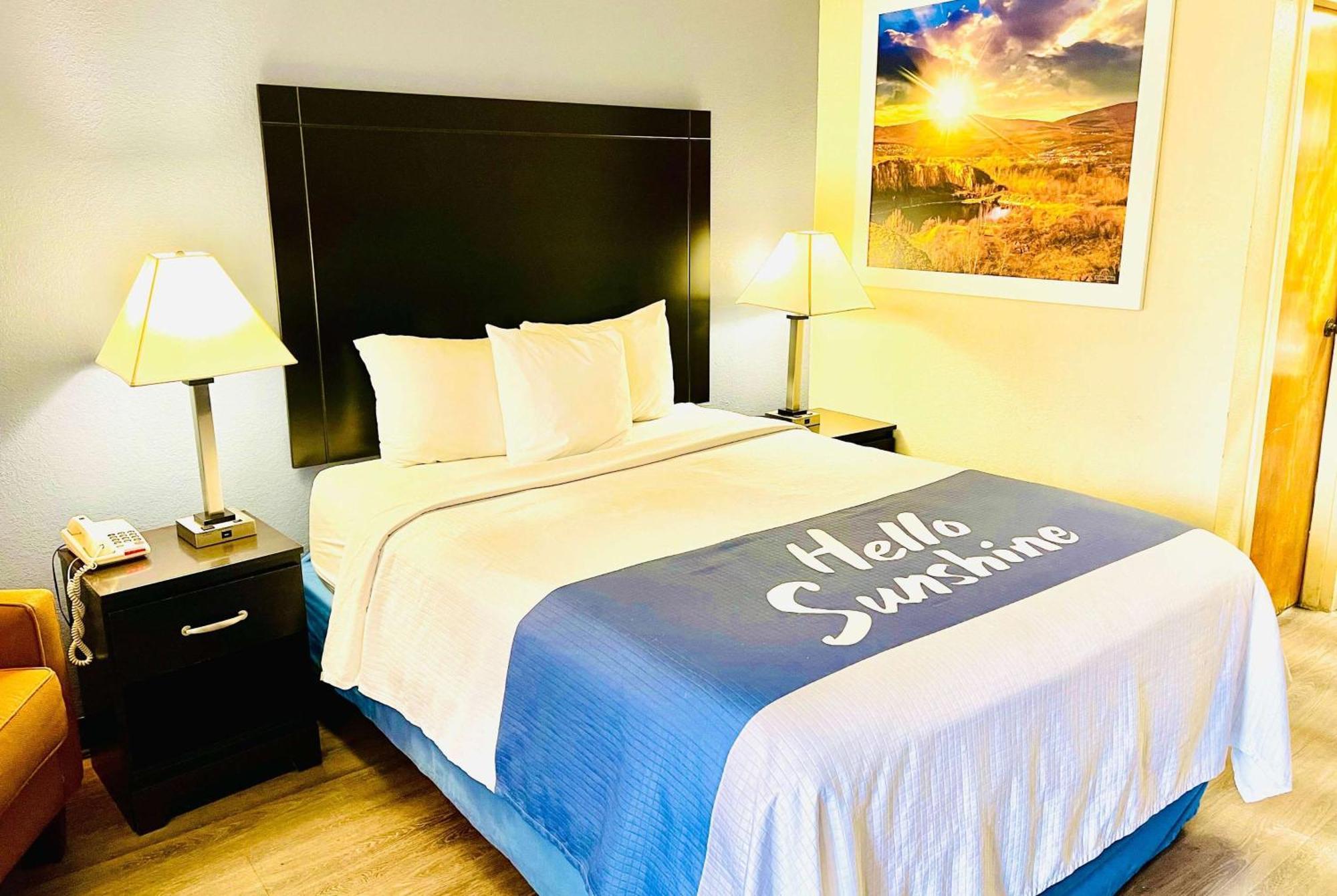Days Inn By Wyndham Easley West Of Greenville/Clemson Area Luaran gambar