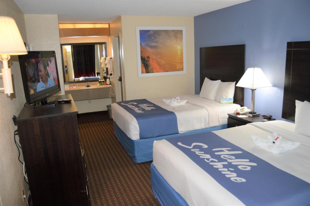 Days Inn By Wyndham Easley West Of Greenville/Clemson Area Luaran gambar